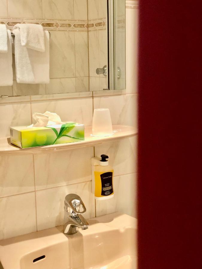 Montana Hotel Koeln-Bonn Airport Troisdorf Eksteriør bilde